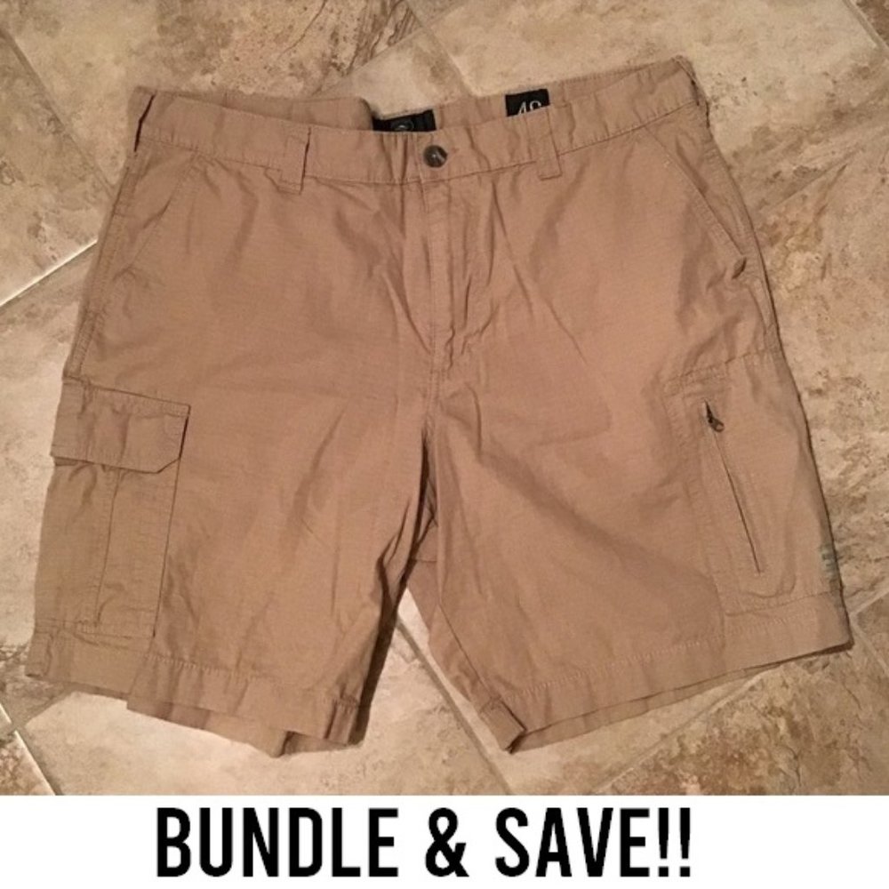 Men’s shorts size 40 Red Head khaki cargo tan